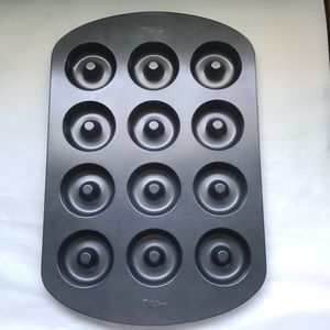 Wilton mini doughnut non-stick baking pan mold